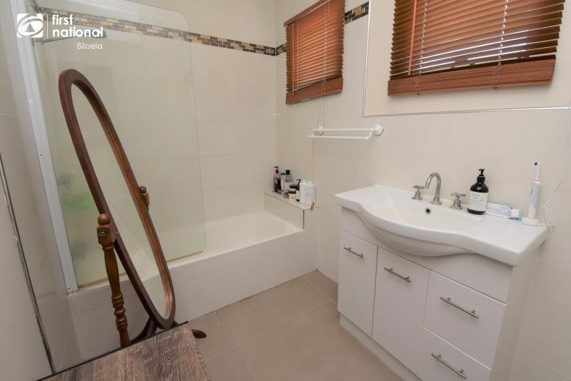 Photo - 4 Manton Street, Biloela QLD 4715 - Image 6