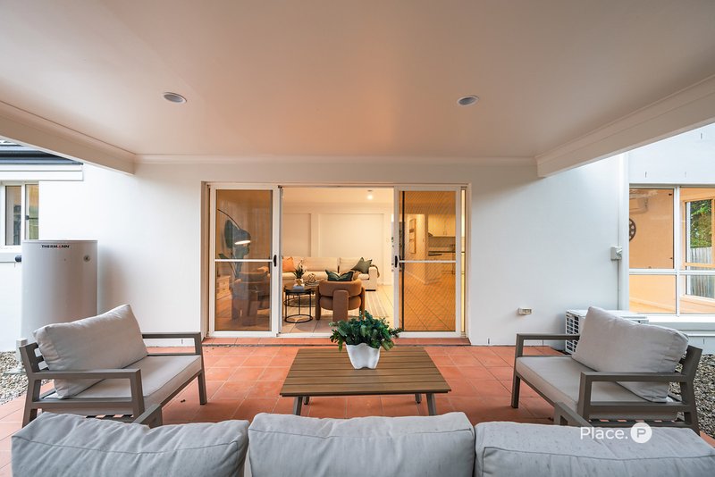 Photo - 4 Maple Court, Carindale QLD 4152 - Image 23