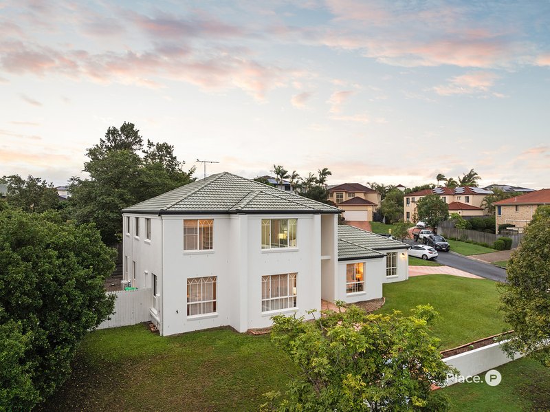 Photo - 4 Maple Court, Carindale QLD 4152 - Image 25