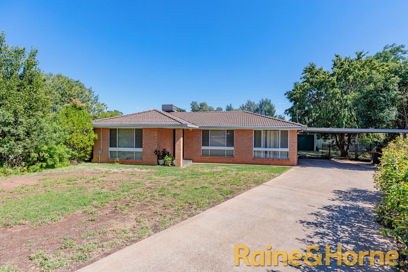 4 Maple Court, Dubbo NSW 2830