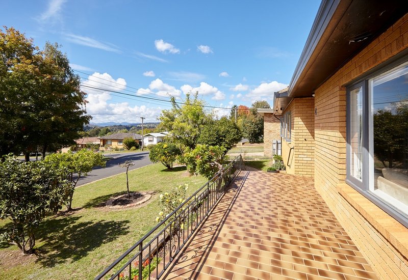 Photo - 4 Maple Street, Batlow NSW 2730 - Image