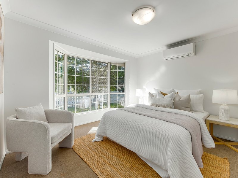 Photo - 4 Maple Street, Wavell Heights QLD 4012 - Image 9