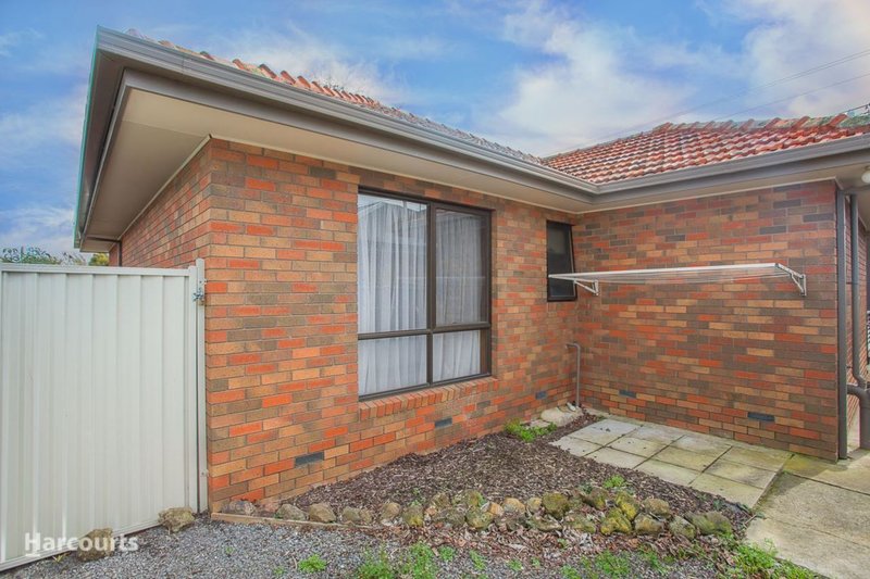 Photo - 4 Margaret Street, Wendouree VIC 3355 - Image 10