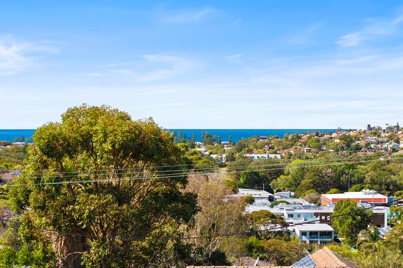 Photo - 4 Marinella Street, Manly Vale NSW 2093 - Image 2