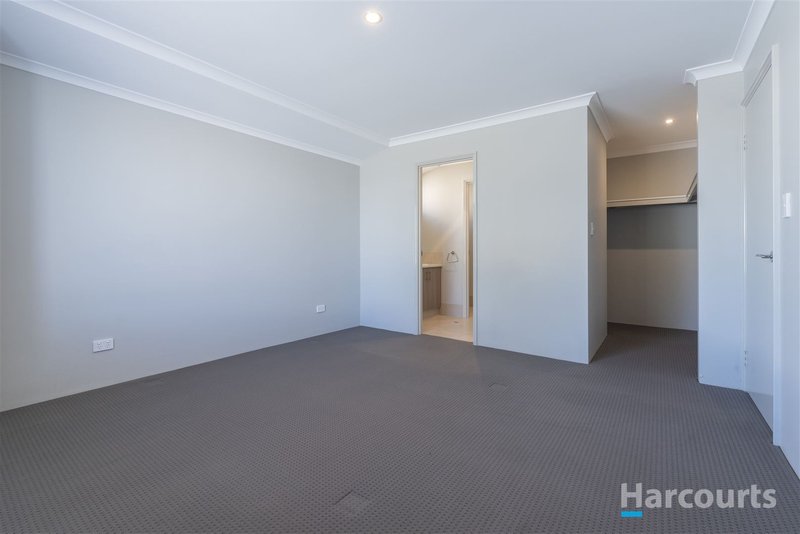 Photo - 4 Marlinspike Boulevard, Jindalee WA 6036 - Image 3