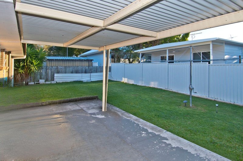 Photo - 4 Maroochy Crescent, Beenleigh QLD 4207 - Image 11