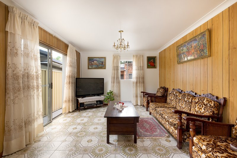 Photo - 4 Marriott Street, Redfern NSW 2016 - Image 2