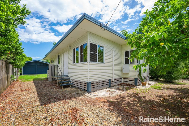 Photo - 4 Marsh Street, East Mackay QLD 4740 - Image 2