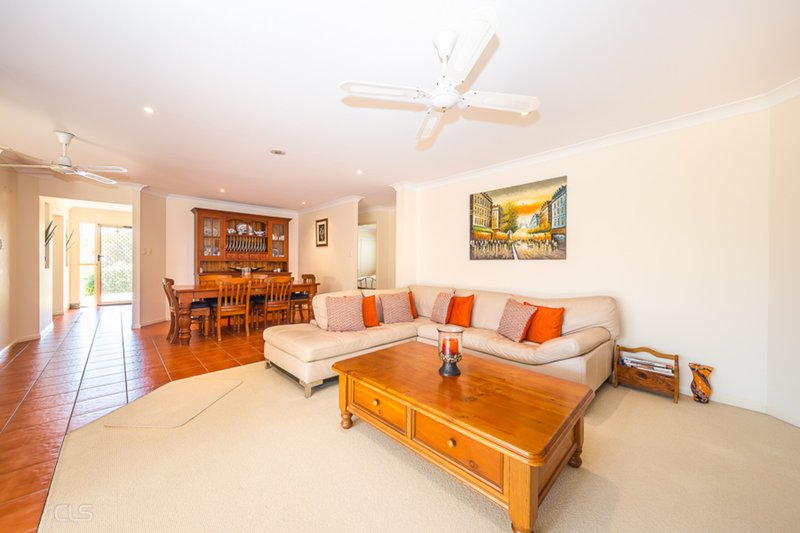 Photo - 4 Masthead Court, Banksia Beach QLD 4507 - Image 13