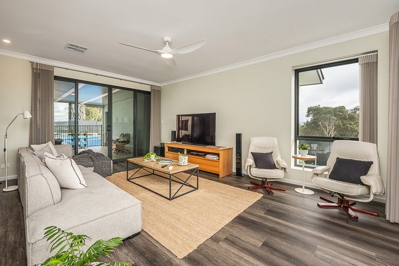 Photo - 4 Matilda Way, Mount Barker SA 5251 - Image 7