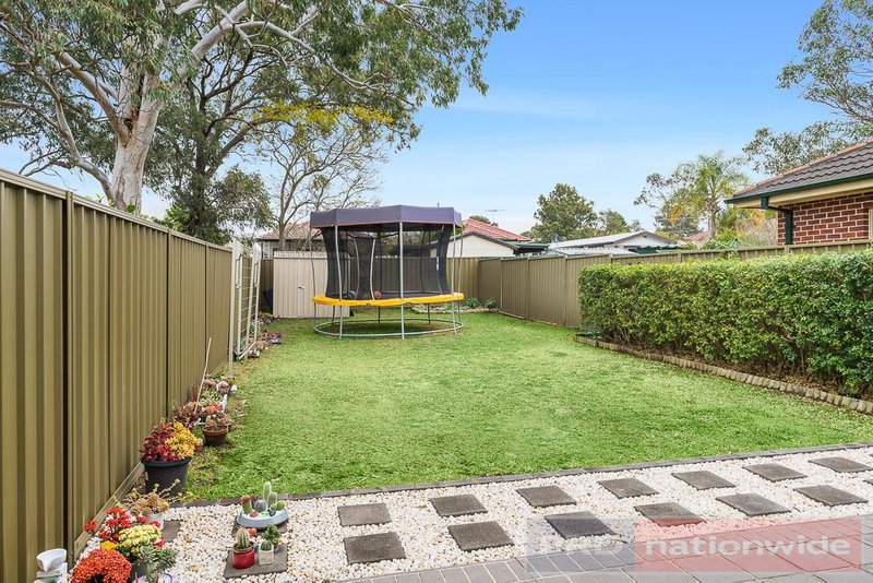 4 Matthews Avenue, East Hills NSW 2213