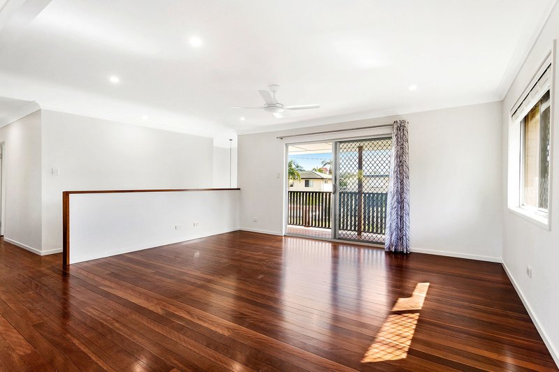 Photo - 4 Maud Street, Albany Creek QLD 4035 - Image 5