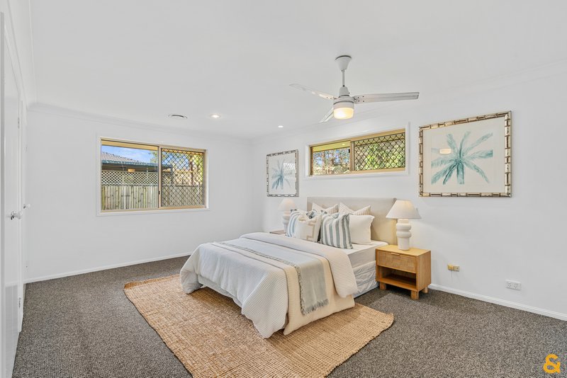Photo - 4 Maxwell Place, Wynnum West QLD 4178 - Image 14