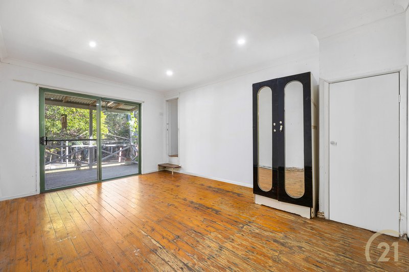 Photo - 4 May Street, Fairfield NSW 2165 - Image 10