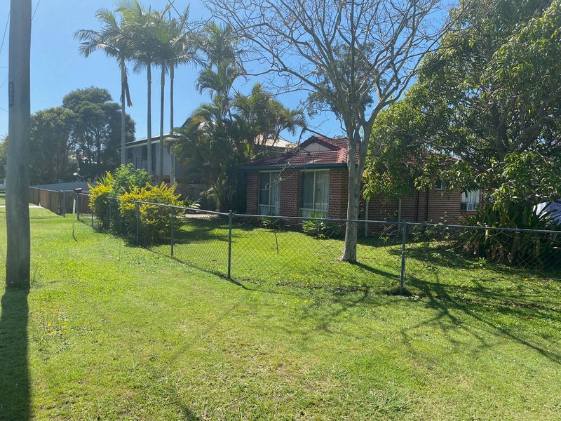 Photo - 4 May Street, Godwin Beach QLD 4511 - Image 6