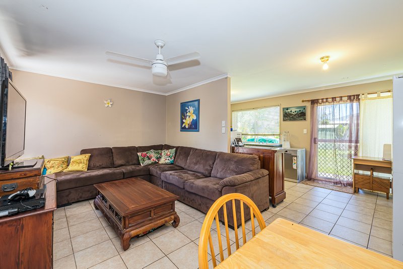 Photo - 4 May Street, Godwin Beach QLD 4511 - Image 19