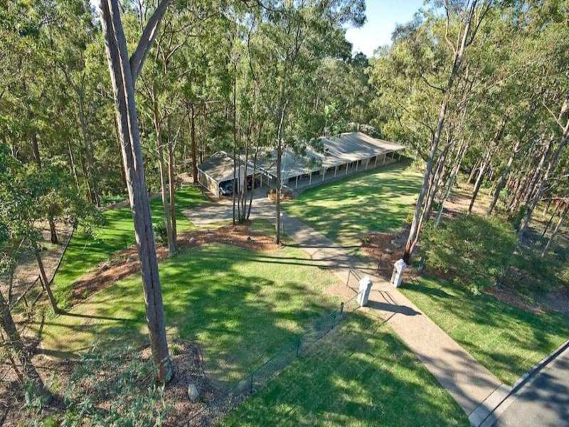 4 Mccartney Ct , Cashmere QLD 4500