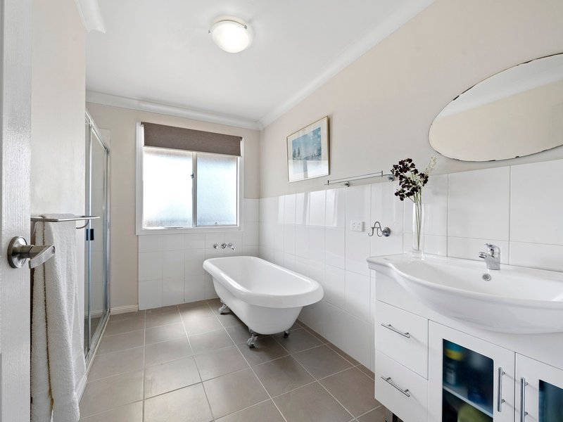 Photo - 4 Mcconnel Street, Braemore QLD 4313 - Image 9