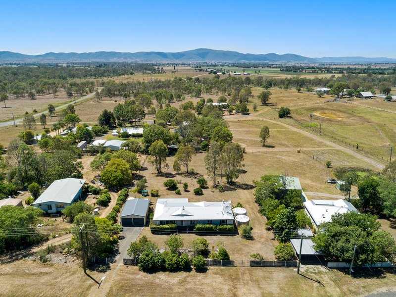 Photo - 4 Mcconnel Street, Braemore QLD 4313 - Image 12