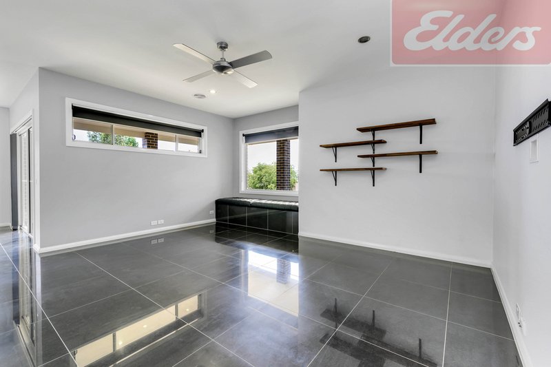 Photo - 4 Mcgee Street, Wodonga VIC 3690 - Image 6