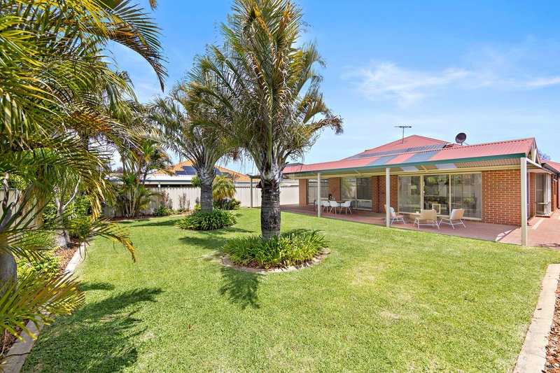 Photo - 4 Mcguiness Turn, Wattle Grove WA 6107 - Image 35