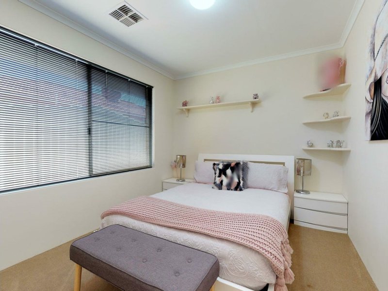 Photo - 4 Mcinnes Way, Canning Vale WA 6155 - Image 12