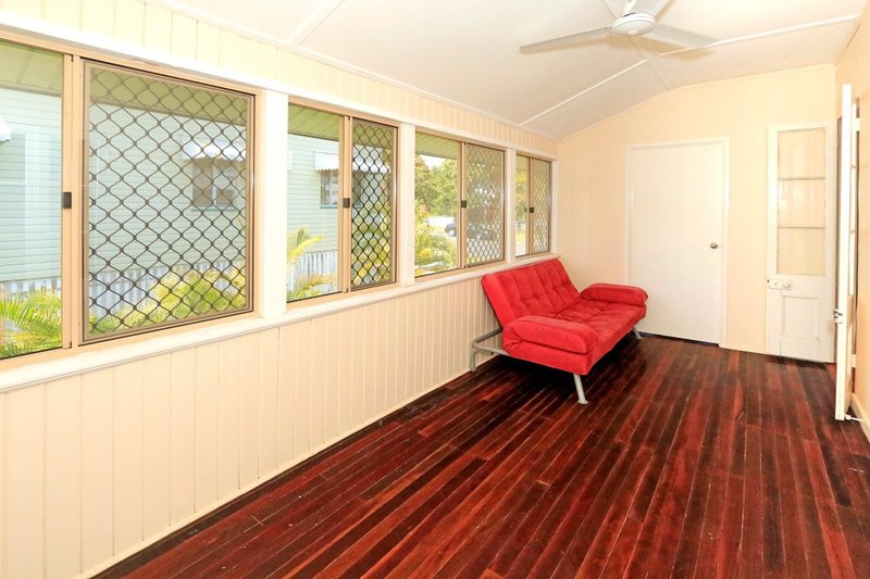 Photo - 4 Mckelligett Street, Wandal QLD 4700 - Image 9