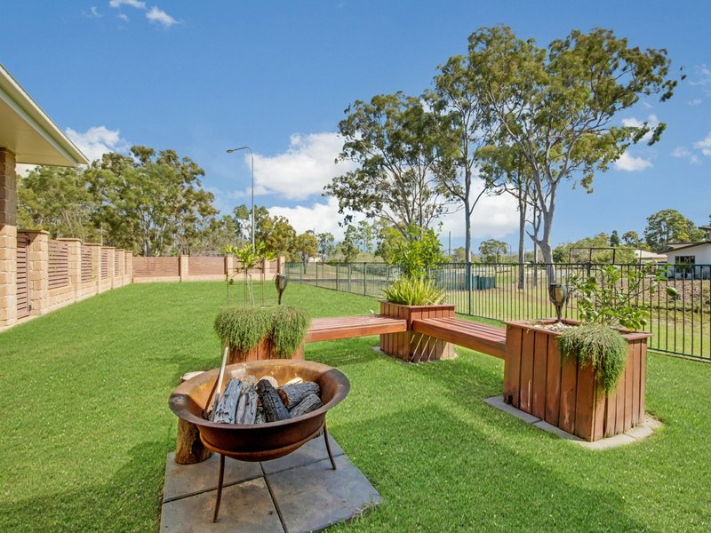 Photo - 4 Mcleod Street, Boyne Island QLD 4680 - Image 16