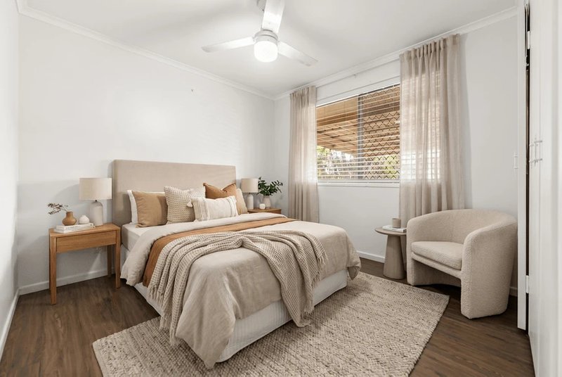 Photo - 4 Meadow Crescent, Beenleigh QLD 4207 - Image 7