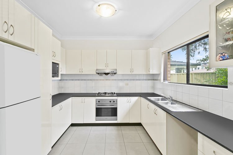 Photo - 4 Meakin Street, Merrylands NSW 2160 - Image 2