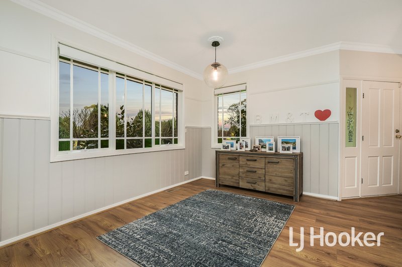 Photo - 4 Meeking Drive, Pakenham VIC 3810 - Image 10