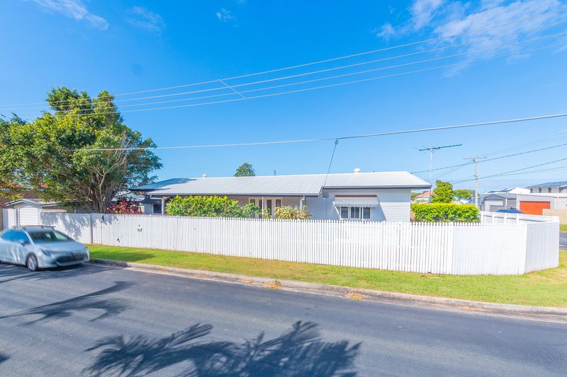 4 Mein Street, Scarborough QLD 4020