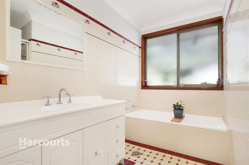 Photo - 4 Melaleuca Avenue, Avondale NSW 2530 - Image 6