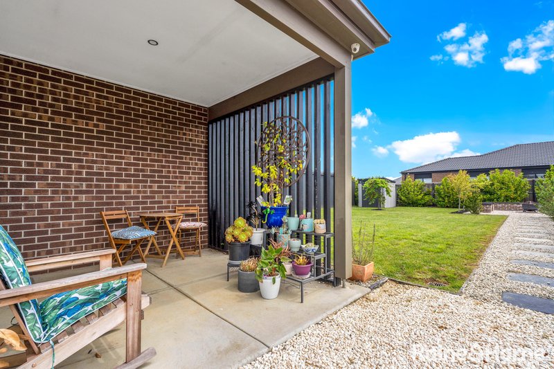 Photo - 4 Melaleuca Boulevard, Romsey VIC 3434 - Image 18