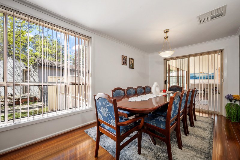 Photo - 4 Melba Street, Downer ACT 2602 - Image 5