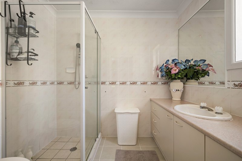 Photo - 4 Melba Street, Downer ACT 2602 - Image 7