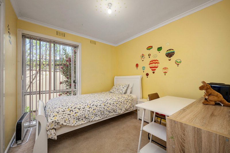 Photo - 4 Melba Street, Downer ACT 2602 - Image 9