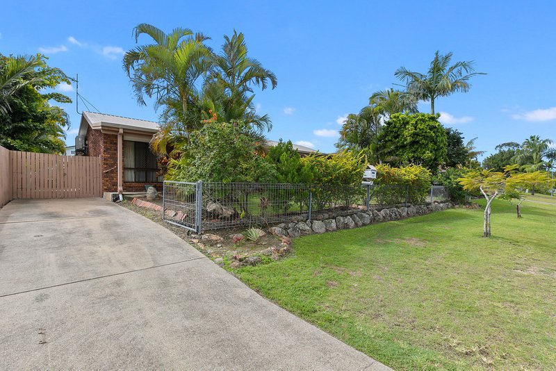 Photo - 4 Meledie Avenue, Kawungan QLD 4655 - Image 3