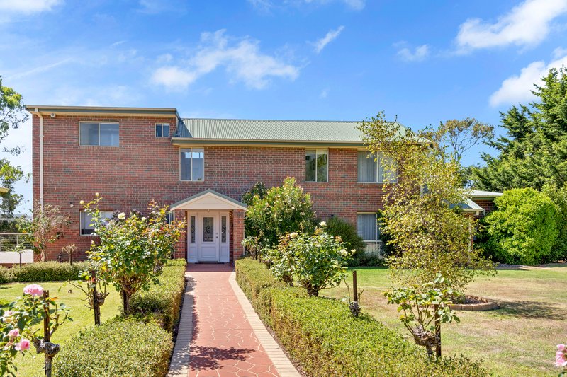 Photo - 4 Melrose Drive, Kilmore VIC 3764 - Image 4