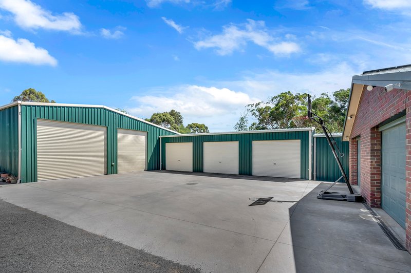 Photo - 4 Melrose Drive, Kilmore VIC 3764 - Image 29