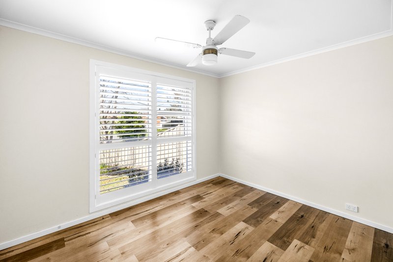 Photo - 4 Membrey Close, Werribee VIC 3030 - Image 10