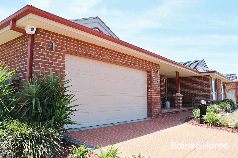 Photo - 4 Merrinee Place, Tamworth NSW 2340 - Image 2