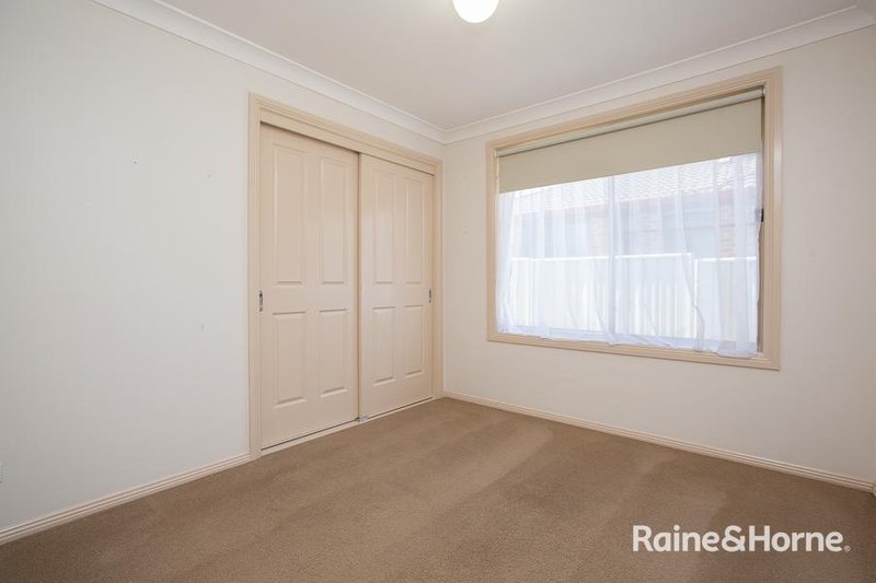 Photo - 4 Merrinee Place, Tamworth NSW 2340 - Image 8