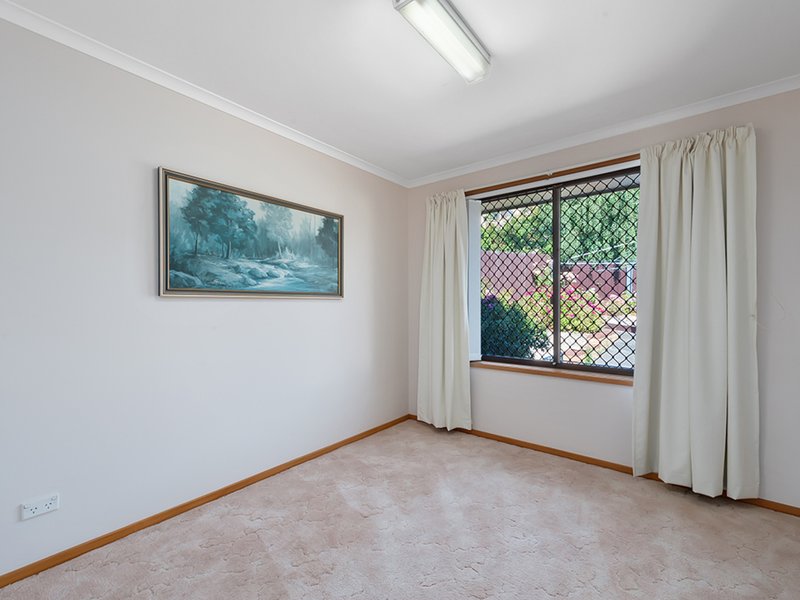 Photo - 4 Merriwa Street, Berriedale TAS 7011 - Image 12