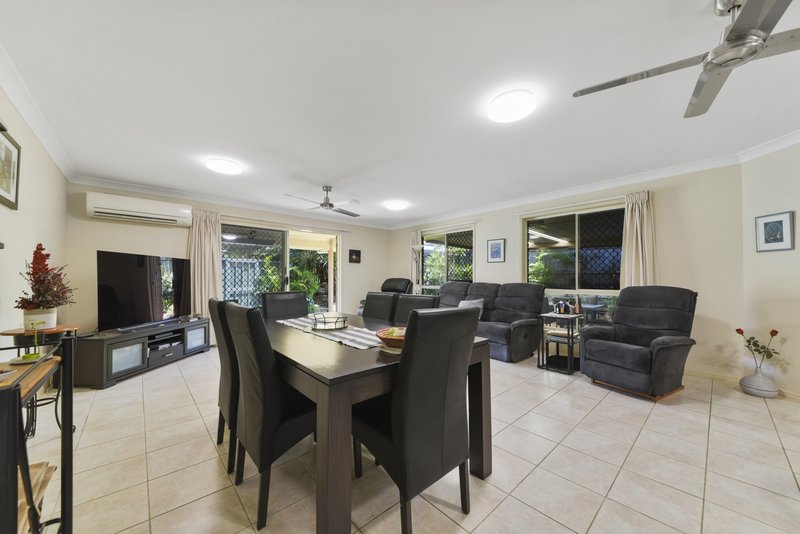 Photo - 4 Michael Place, Bracken Ridge QLD 4017 - Image 8