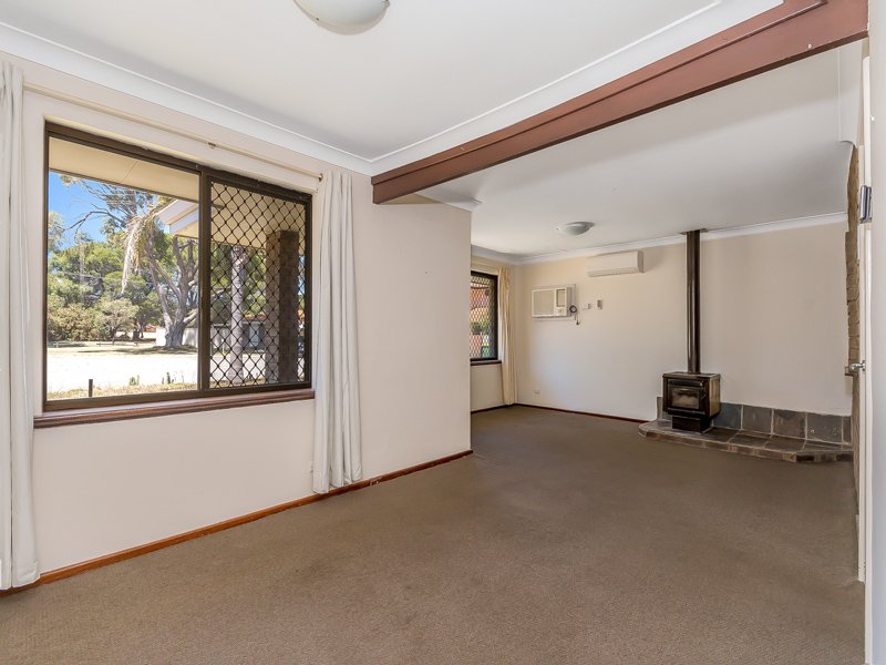 Photo - 4 Migo Place, Rockingham WA 6168 - Image 10