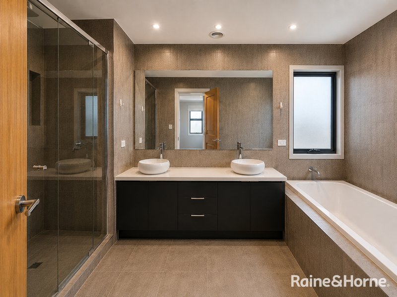 Photo - 4 Millport Rise, Greenvale VIC 3059 - Image 14
