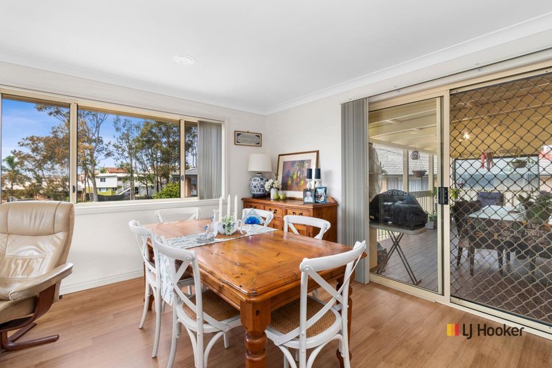 Photo - 4 Mimosa Place, Malua Bay NSW 2536 - Image 10