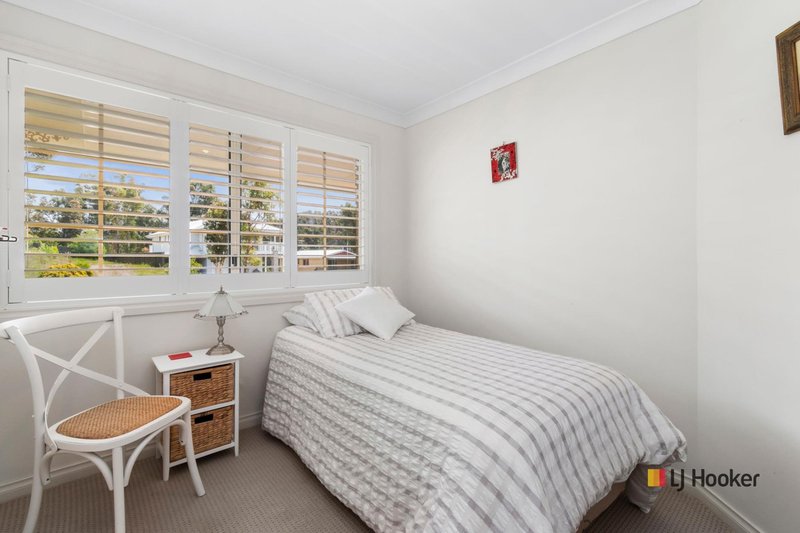 Photo - 4 Mimosa Place, Malua Bay NSW 2536 - Image 18