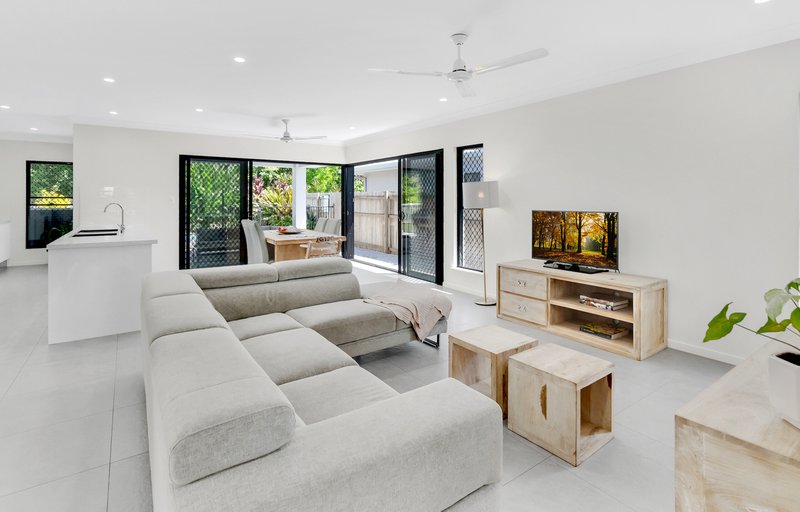 Photo - 4 Mindil Street, Kewarra Beach QLD 4879 - Image 13